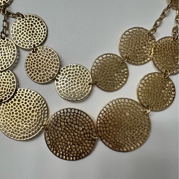 NWT R.J. Graziano Layered Gold Necklace - Picture 2 of 3